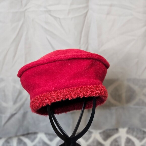 Genevieve Dostaler Canada Deep Red Boucle Edging Lined Warm Chic Beret Style Hat - Picture 2 of 10